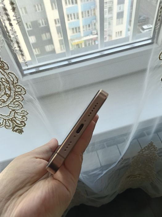 Продам iphone 16 pro max 256гб. в идеале!