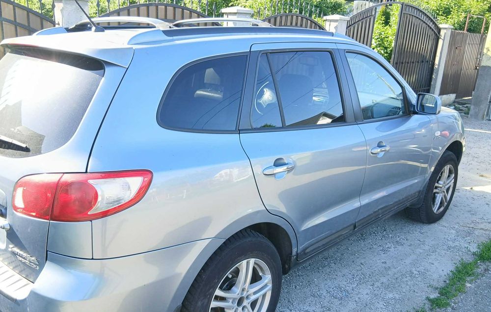 Hyundai Santa Fe din 2008 echipat cu motorul de 2.2 CRDi