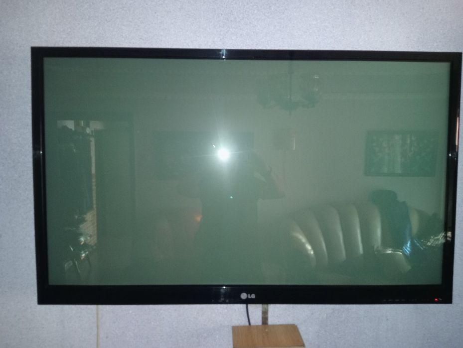 TV LG plasmă 50''-127cm