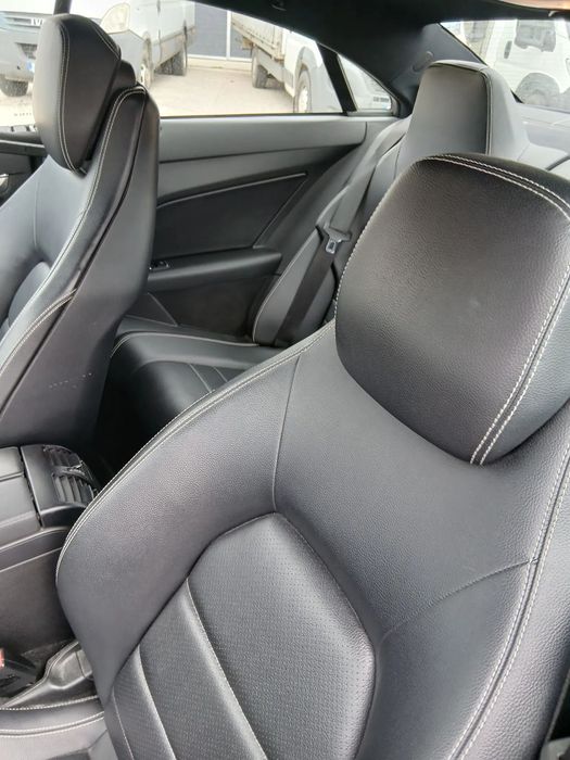 Mercedes-Benz E Mercedes-Benz E 220 CD AMG – km reali 162 de mii . Cauciucuri noi .Mas