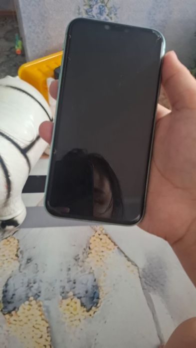 Айфон 11 состояние хороший