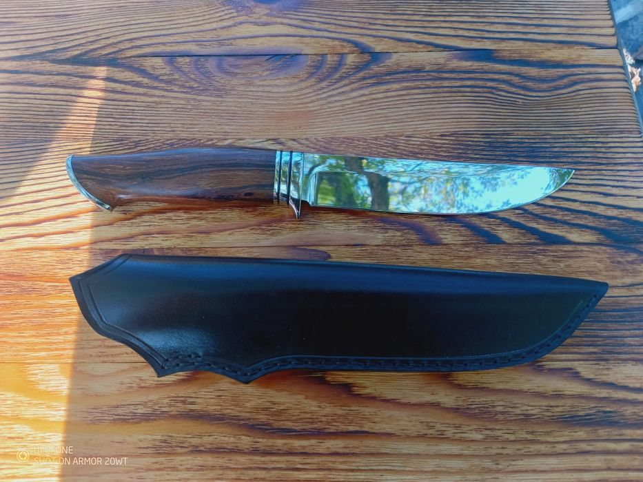 Продавам нож ръчна изработка