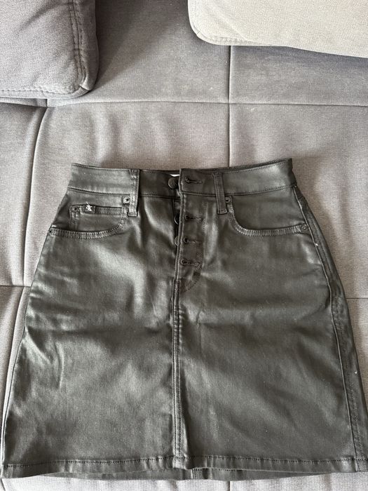 Кожанная юбка Calvin Klein S