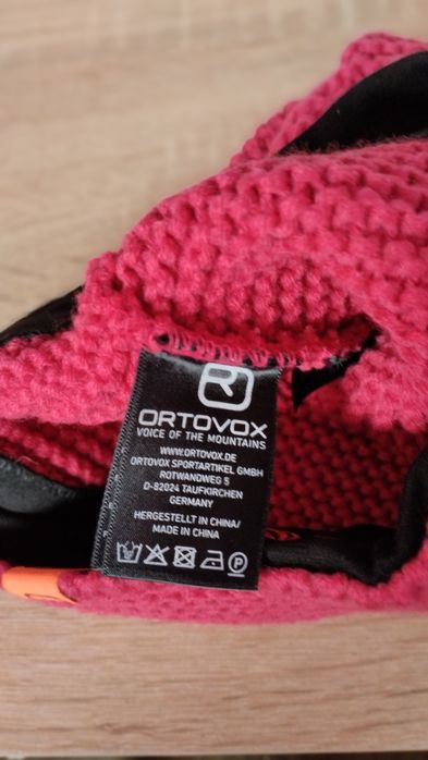 Зимна шапка Ortovox