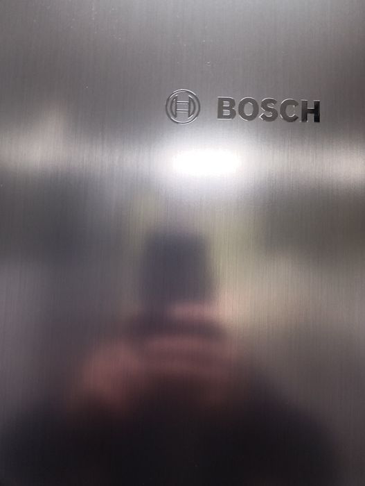 Иноксов комбиниран хладилник с фризер Бош Bosch A+++ 2 години гаранция!