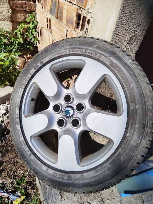 Продавам Шкода Октавия скаут 2.0 TDI