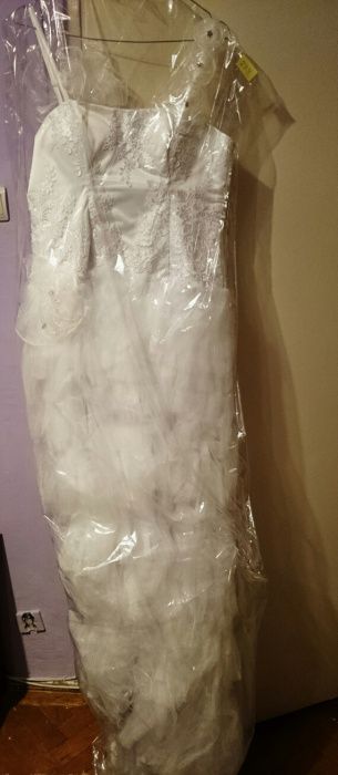Rochie mireasa alba