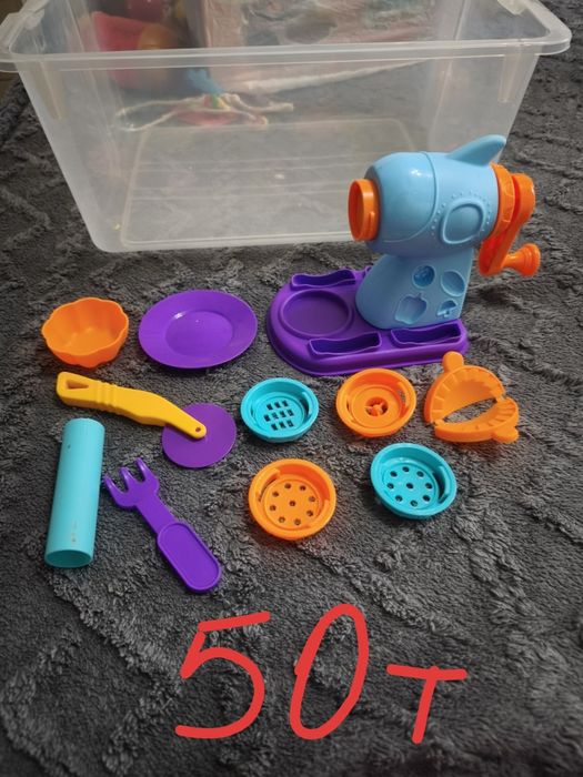 Игрушки куклы конструктор