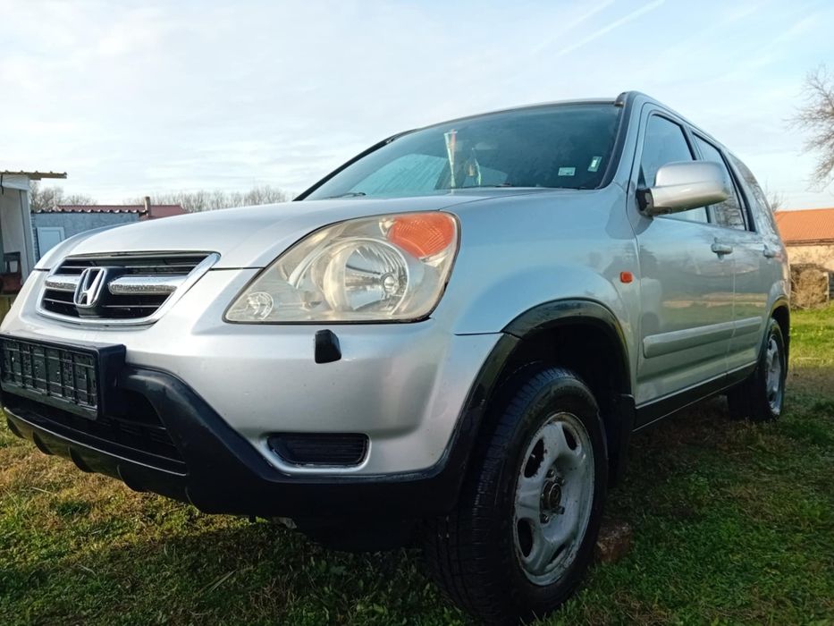 Продавам Honda CR V  на части