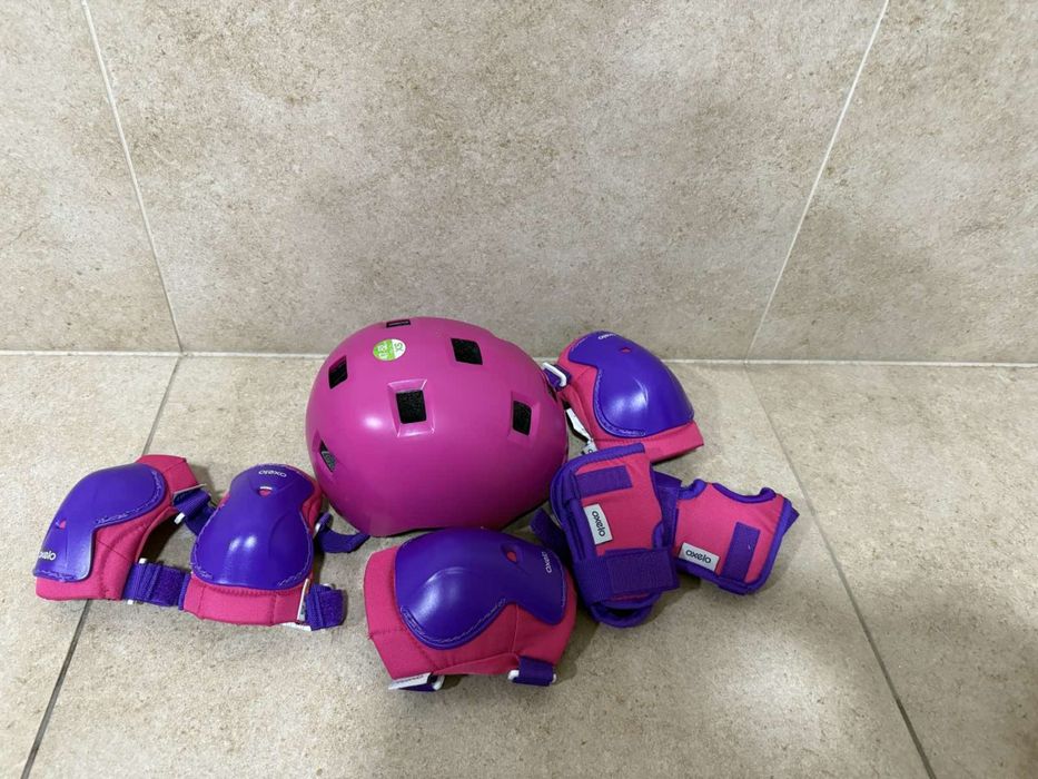 Екипировка за ролери, кънки и бордове.