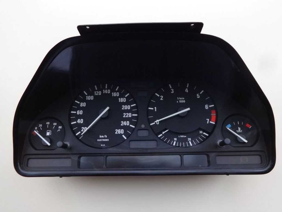 ceasuri bord BMW seria 5 canistra Bosch k8413 oglinda Oltcit tetiere