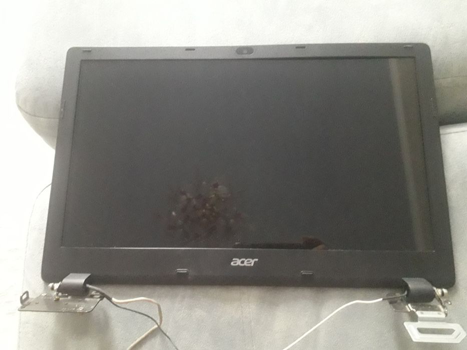 Экран  ( дисплей ) ноутбукке