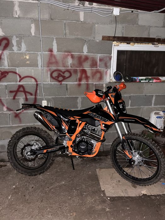 Zuumav K5 CB300..