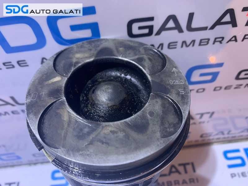 Piston Pistoane Complet cu Biela Mercedes Benz W203 C Class C200 C220 2.2 CDI 2000 - 2007