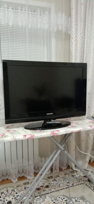 Срочно продам телевизор Samsung