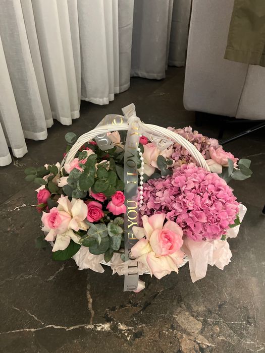 Город Шымкент продается цветы