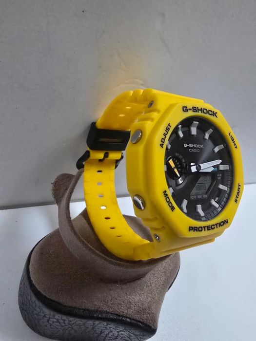 Casio, Ceas analog si digital G-Shock 5689, Galben sofran -P-