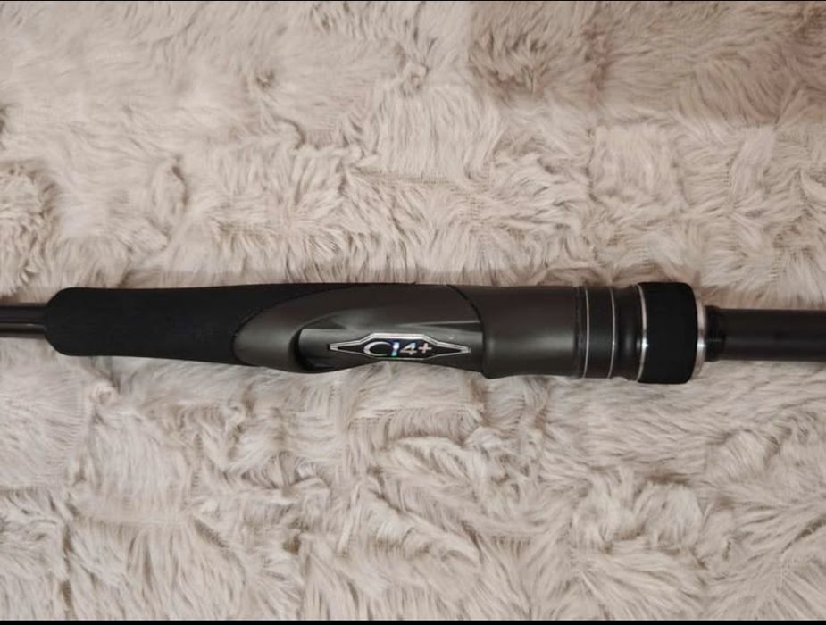 Shimano Dialuna S80MH   2,44м. аксция 10-50гр.