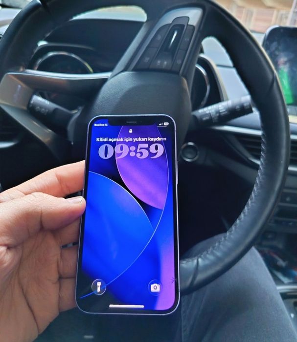 Iphone 12 mini sotiladi 128gb