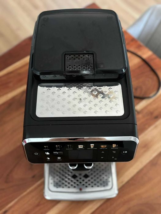 De vânzare Aparat de cafea automat Philips Series 5400 LatteGo EP5447 90