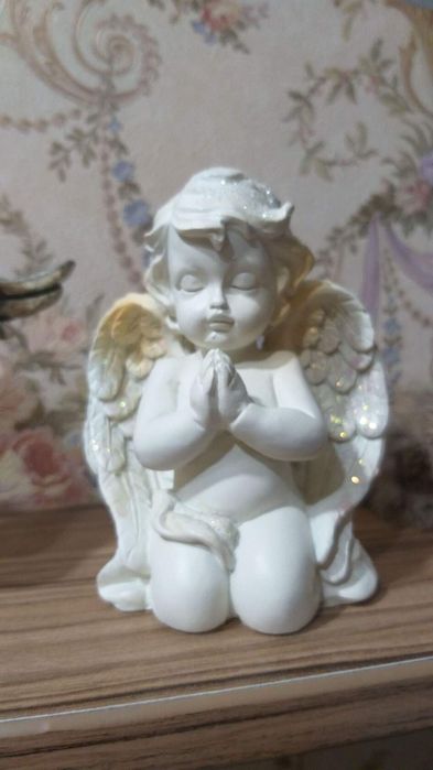 Статуэтка Ангелы