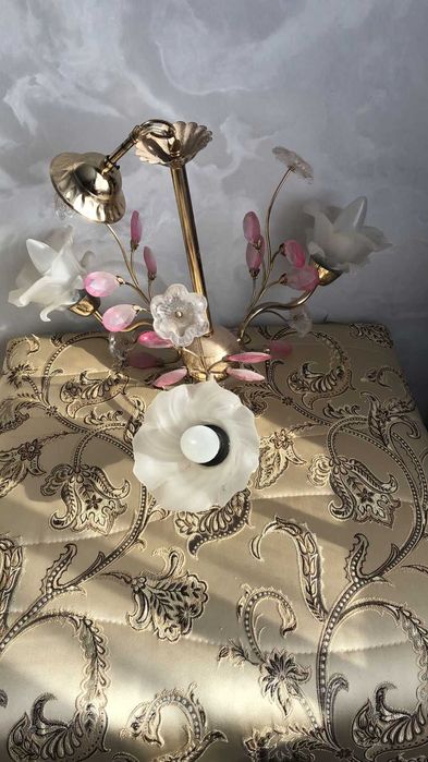 люстры 2000 в хорошем состоянии