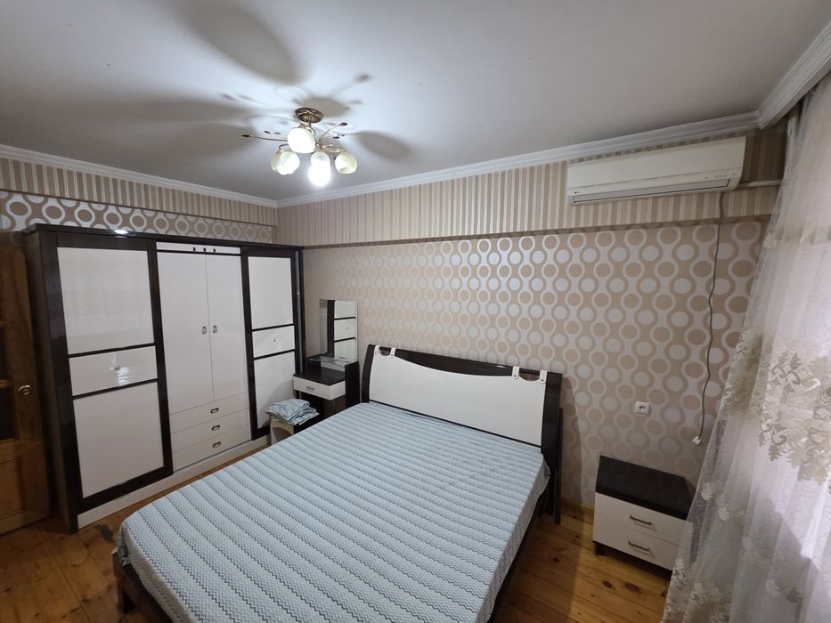 Сдаётся с 2 дворами уютная и просторная квартира в одном из самых комф