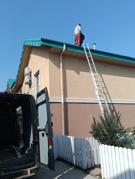 BATERII de stocare, montaj, fotovoltaice