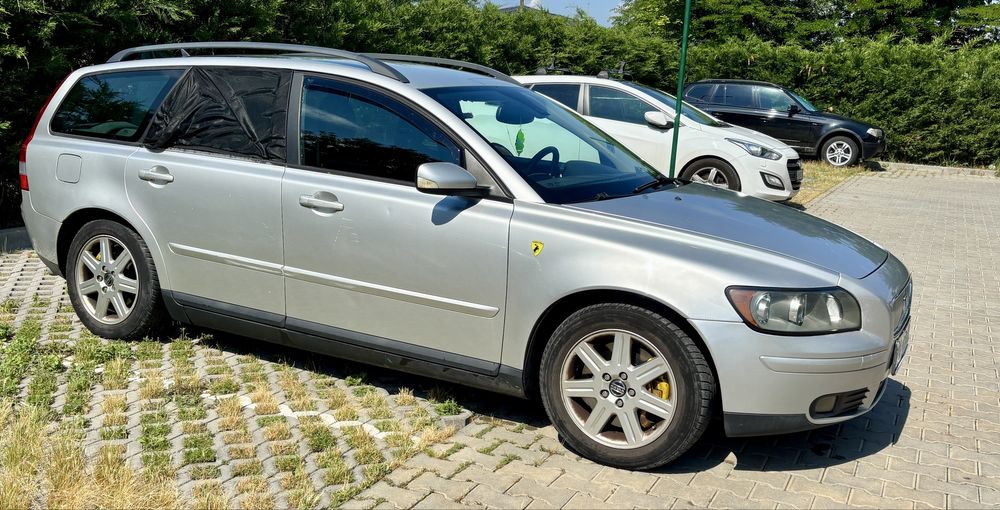 Продавам Volvo V50 т5