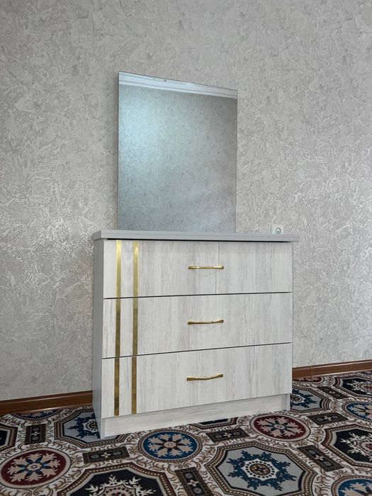 Комод, трюмо ,честер