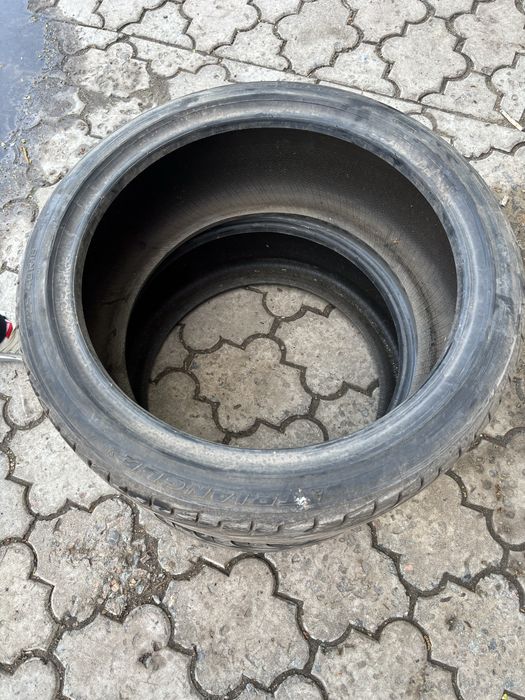 Продам резину 225/40 R18