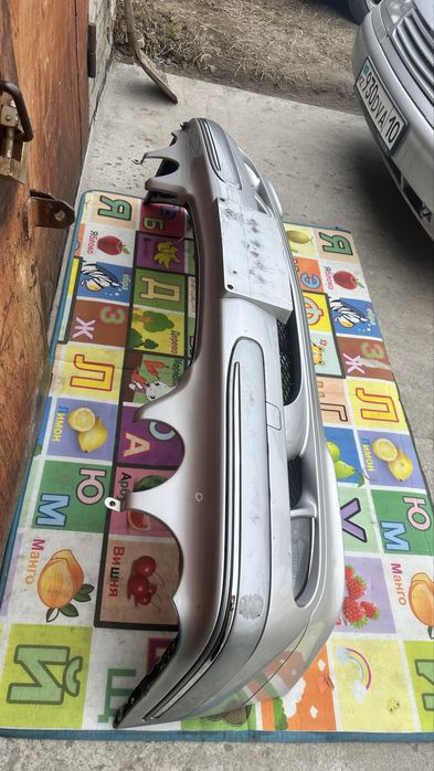 Продам бампер MERCEDES W210