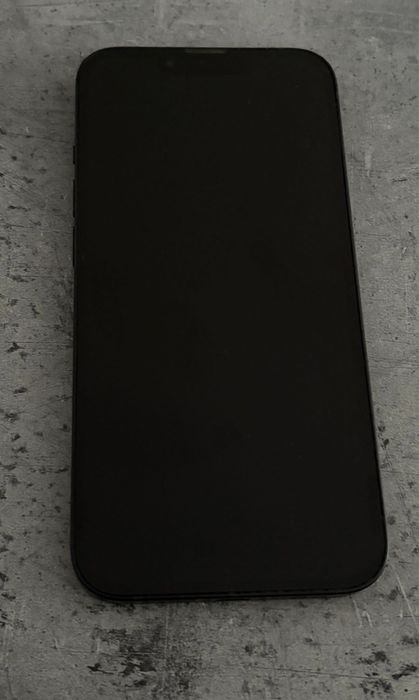 iPhone 13 128GB – Baterie 77% – 1.150lei