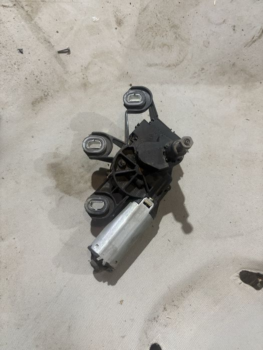 Mercedes w203 2006 година Машинка мотор Задна Чистачка