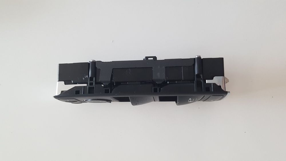 Панел с бутони за ел.стъкла Mercedes Benz