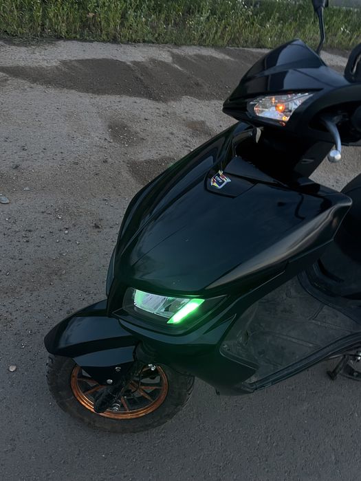 Мопед м8 150сс на учете