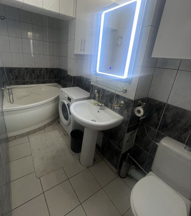 Regim Hotelier Cazare - ULTRACENTRAL Pitesti (Apartament 3 camere)