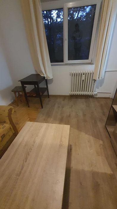 Inchiriez garsonieră
