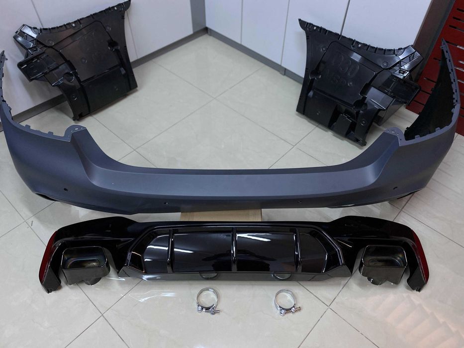 Pachet Exterior BMW Seria 5 G30 Model M5 Design 2017-2020 IN STOC