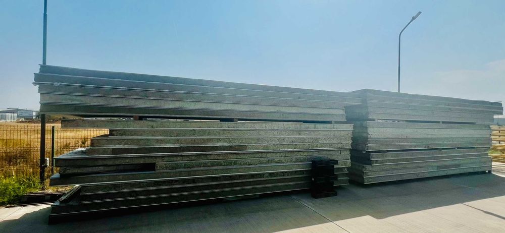 Panouri Sandwich din Vată Bazaltică - 215 mp, Grosime 15 cm - Izolație