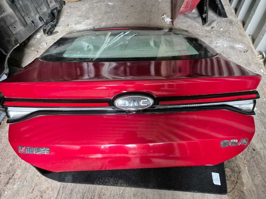 Капот и багажник JAC J7