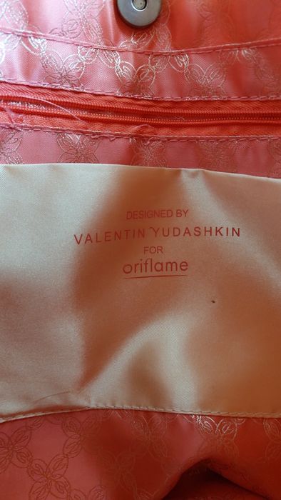 Продам сумку Oriflame
