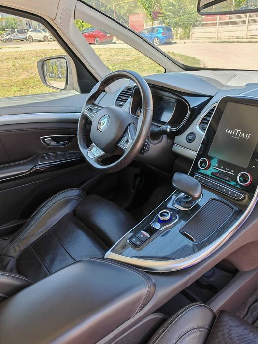 Vand RENAULT ESPACE Initiale Paris 2018 (7 locuri)