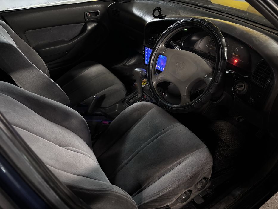 Toyota Camry Scepter