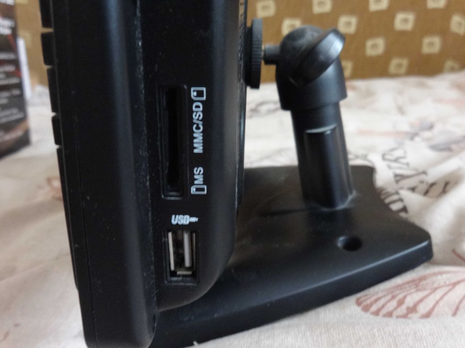 Преносимо телевизорче NEO