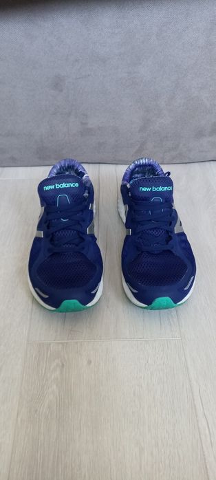 Оригинални дамски маратонки "New Balance" - № 40