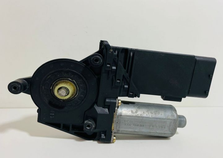 Motoras macaara geam dreapta fata 105415301 Volkswagen VW Golf a 4-a