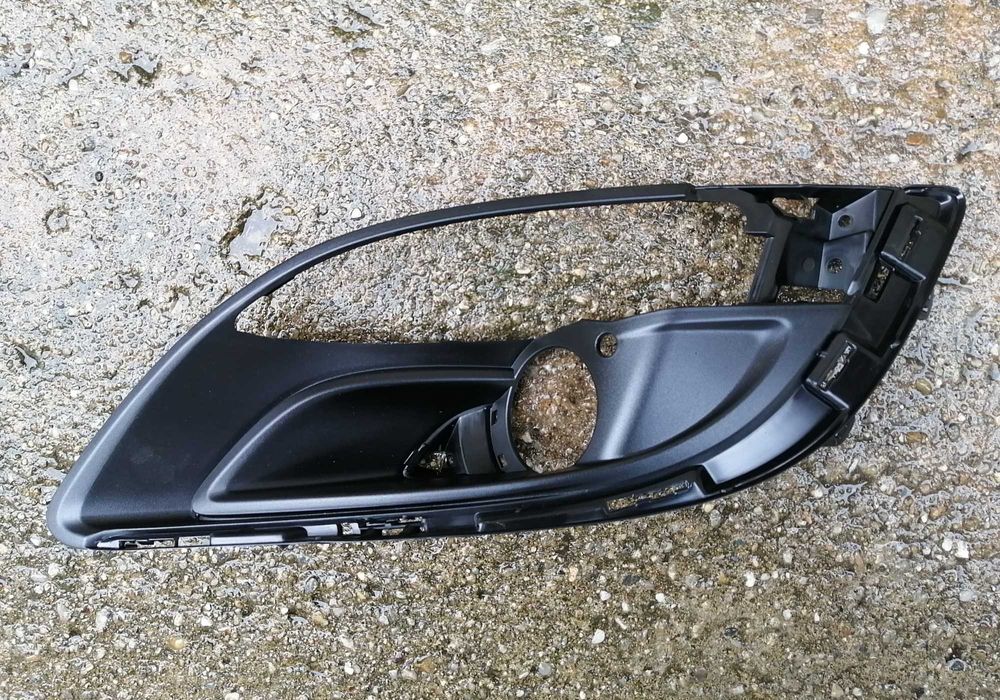 grile proiectoare Opel Astra J 100 lei