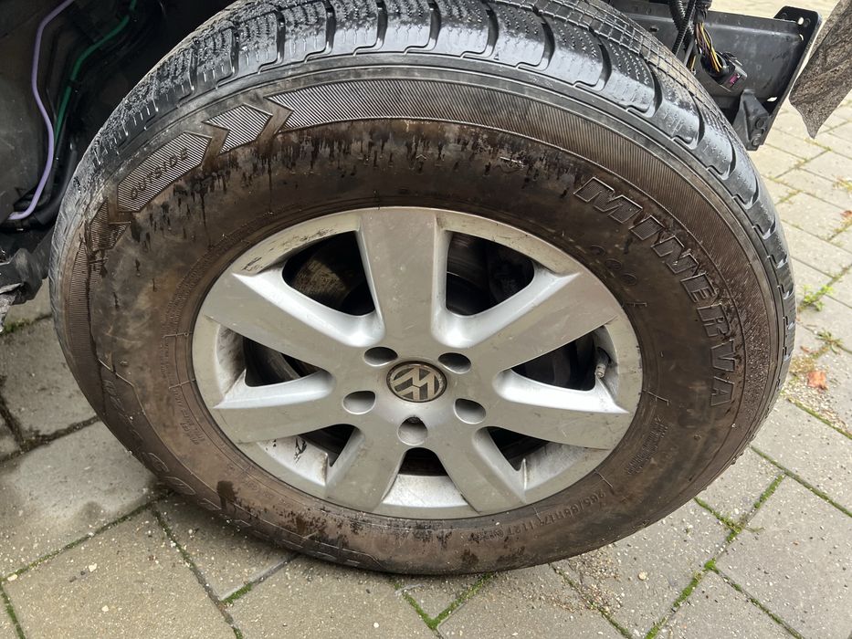 Jante originale 17” Anvelope iarna 265/65 r17