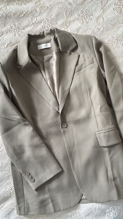 Продам пиджак н/в